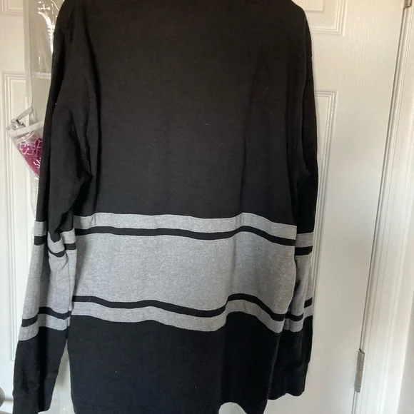 Long sleeve tee - Picture 3 of 3